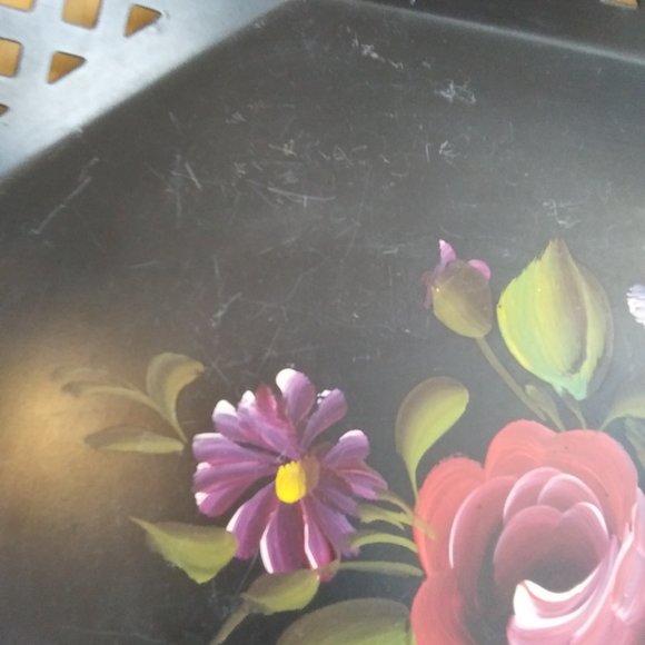 Hand-Painted Black Toleware Tray Florals pierced decorative Rim Signed Van - Picture 9 of 15